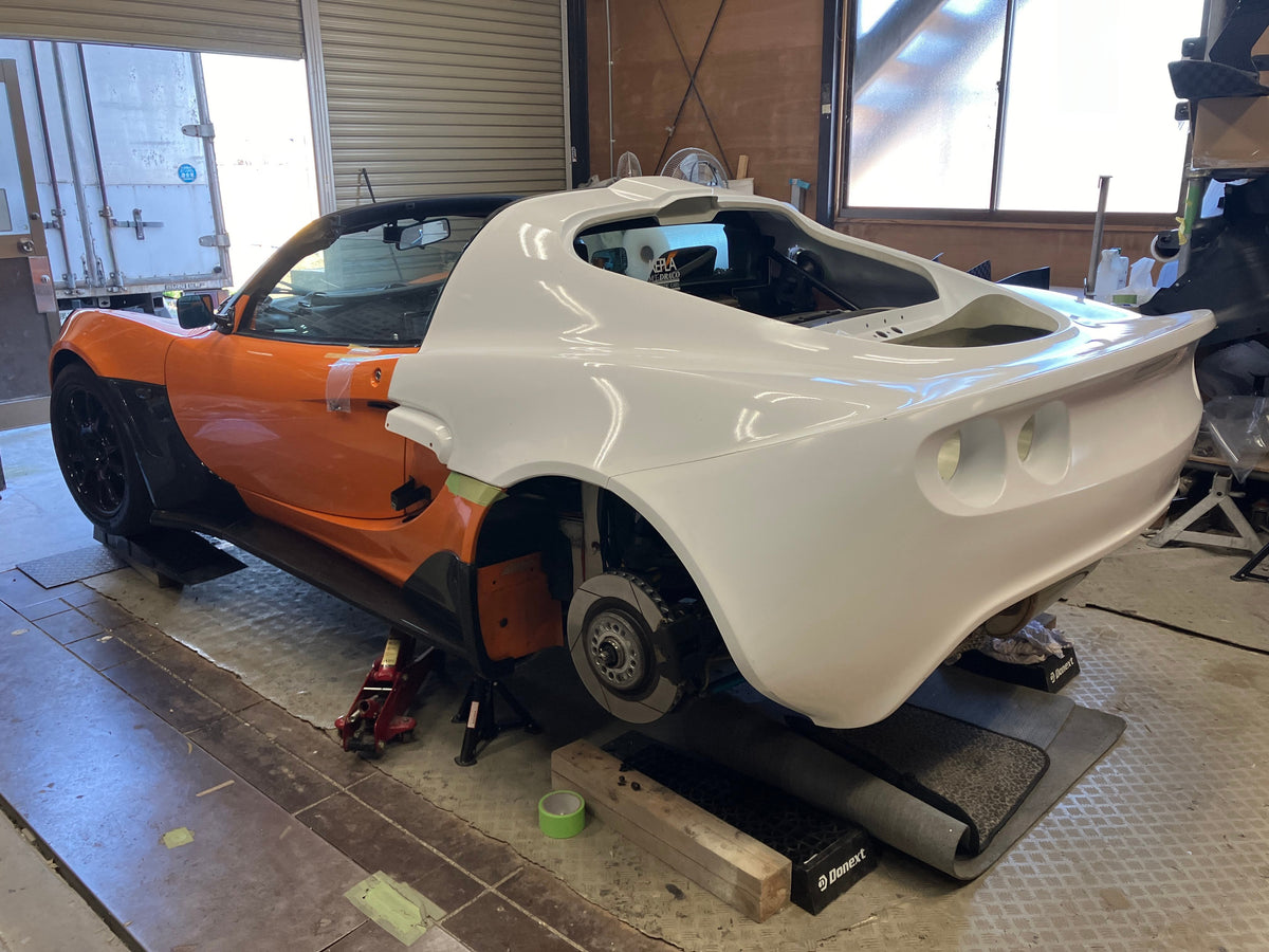 Lotus Exige S2 Rear Clamshell FRP OE Style (2004.5–2011.12) | Kurumaya ...