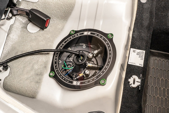 フューエルポンプアクセスカバー 08-21 Subaru用