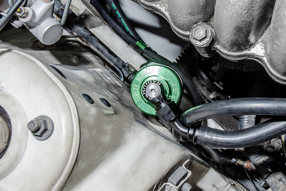 Radium Engineering フューエルポンプハンガー Nissan 初期系（S13/R32）用