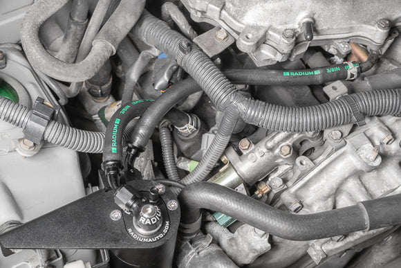 Radium Engineering オイルキャッチタンクキット（Oil Catch Can Kit）350Z/フェアレディZ・G35・スカイラインV35用