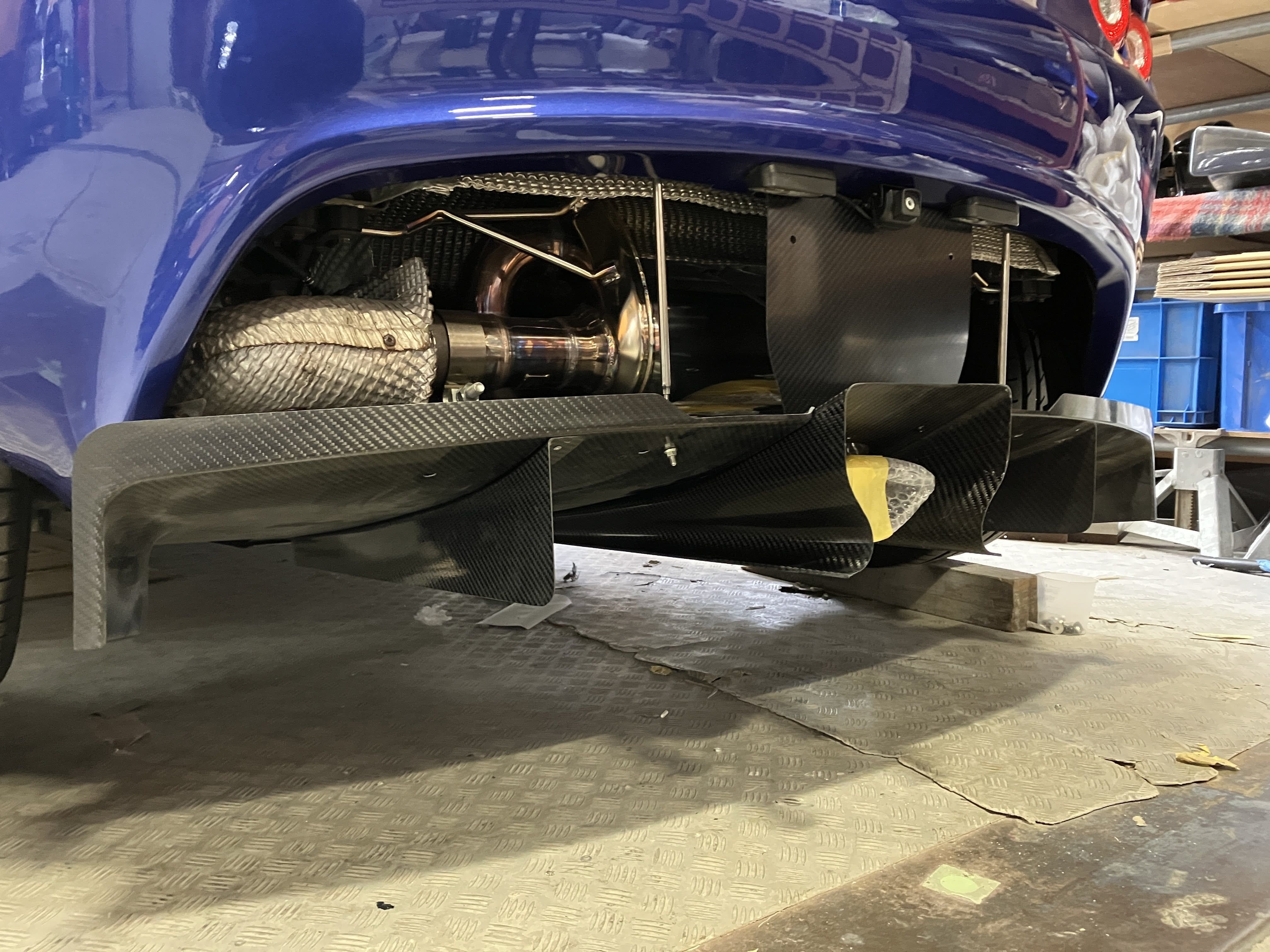 Diffuser Bracket Installation Kit for Lotus Elise S2 / Exige S2 (2001–2011)