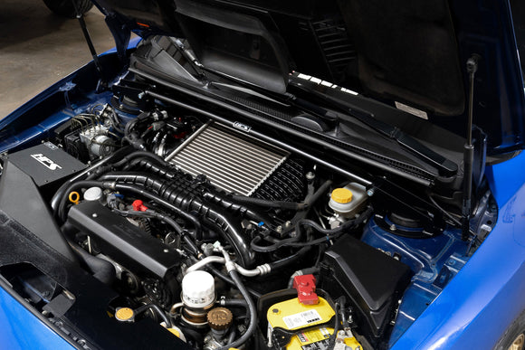HPS フロントストラットタワーバー Subaru WRX / WRX STI 2015-2021用