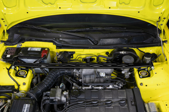 HPS フロントストラットタワーバー Acura Integra 1.8L 1994-2001用