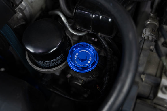 HPS オイルフィラーキャップ Saab / Scion / Subaru ほか用