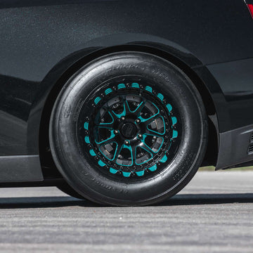 T1 Race Development GT1R 17×11 リア ドラッグパック（Belak ホイール＋Hoosier タイヤ R35 GT-R）