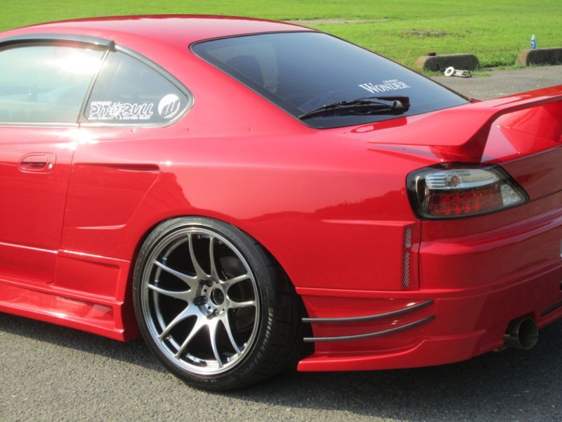 GT Rear Wide Fender for S15, 30mm or 50mm, Glare