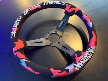 KAZAMA 34Φ Semi-Deep Steering Wheel D70 (Camo Red) – image 1