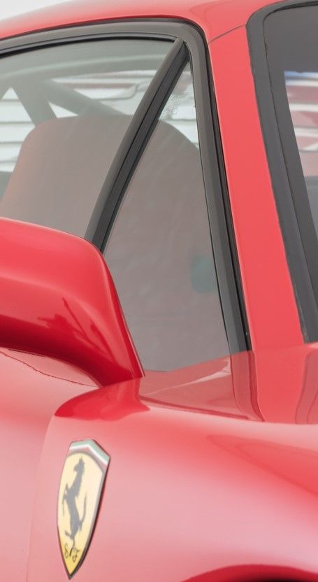 ポリカーボネート 右フロントベントウインドウ｜Ferrari F40
