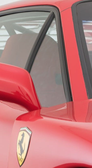 ポリカーボネート 右フロントベントウインドウ｜Ferrari F40