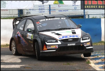 ポリカーボネート フロントウインドスクリーン｜Ford Focus MK2 - 3dr Hatchback（2004〜2010年） 2