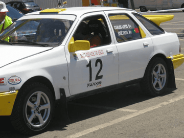 ポリカーボネート ウインドウキット｜Ford Sierra XR4x4（1987〜1993年） 1
